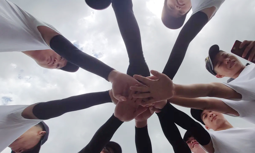 嘉信山海拓展團(tuán)——品嘗青島的海鮮特色，體驗(yàn)青島飲食文化